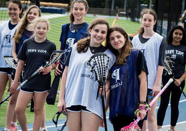 保利预科 中学ers learning to play lacrosse